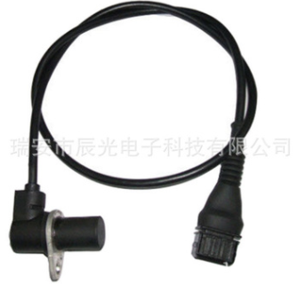 宝马曲轴位置传感器 12141703277 1703221