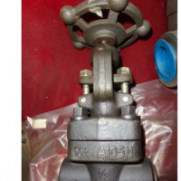 供应小口径锻钢截止阀 锻钢法兰式截止阀A105150 2500LB 锻钢弹性高压截止阀