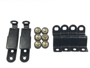 解放J5悍威奥威新大威10赛龙新悍威骏威卧铺后侧窗户扣开关螺丝