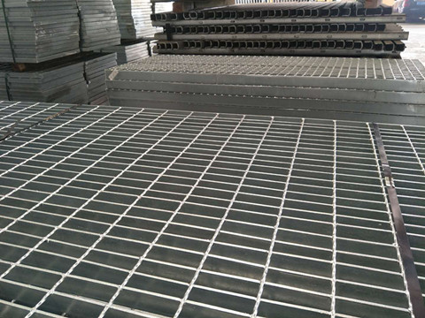 齿型钢格栅A道真齿型钢格栅A德玛齿型钢格栅专业厂家