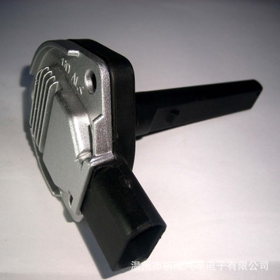 适用宝马机油位置传感器机油油温传感器12617508003 12611439810