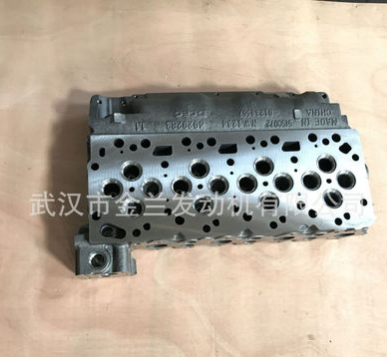 康明斯ISDE4.5缸盖4941495 2831266 ISDE-4D缸盖4气门