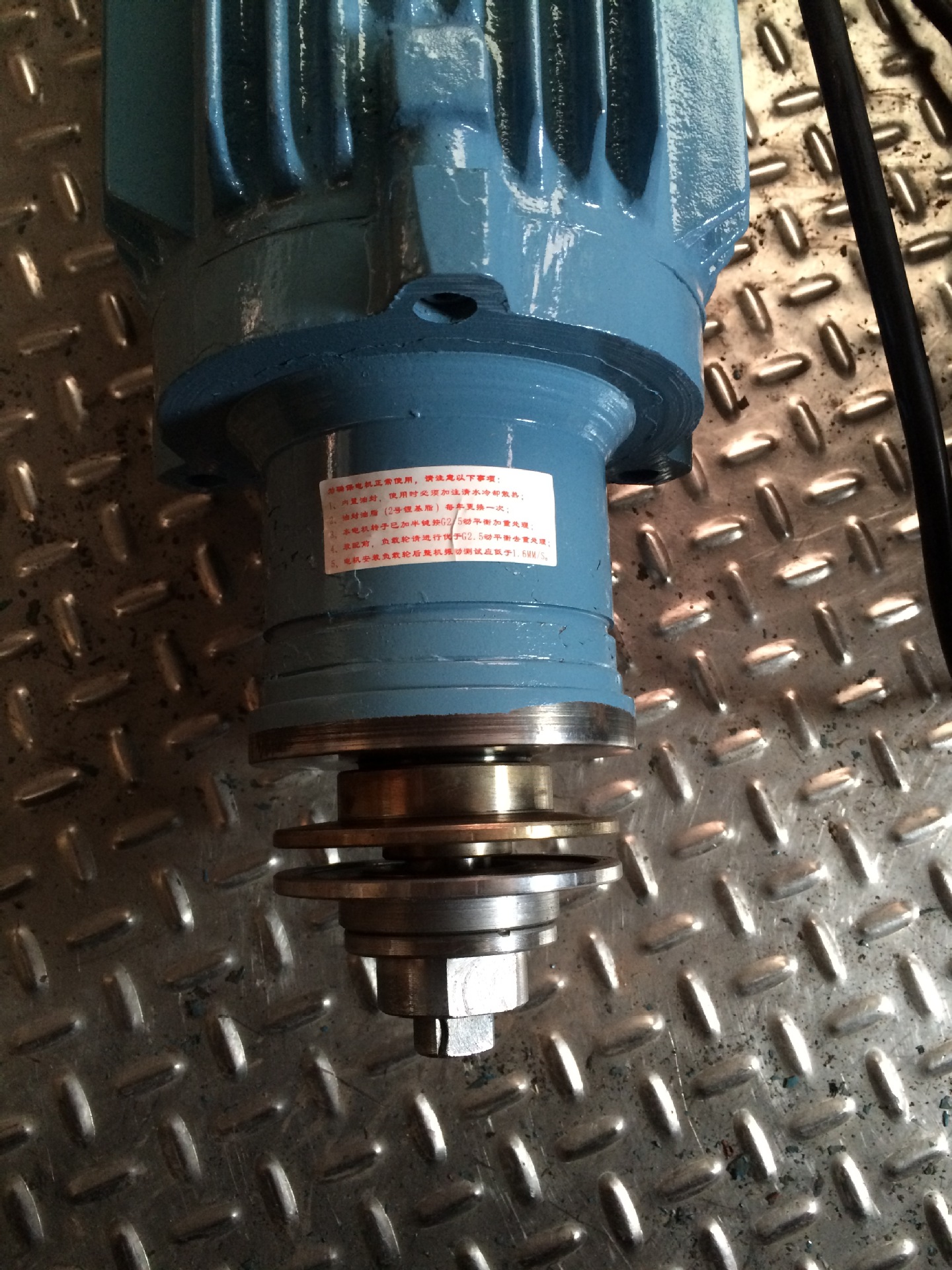 供应华顺电机YKM90S2-1.5KW磨头猪嘴电机