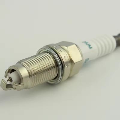 汽车火花塞铱发动机火花塞90919-01221 sk20bgr211适用于丰田
