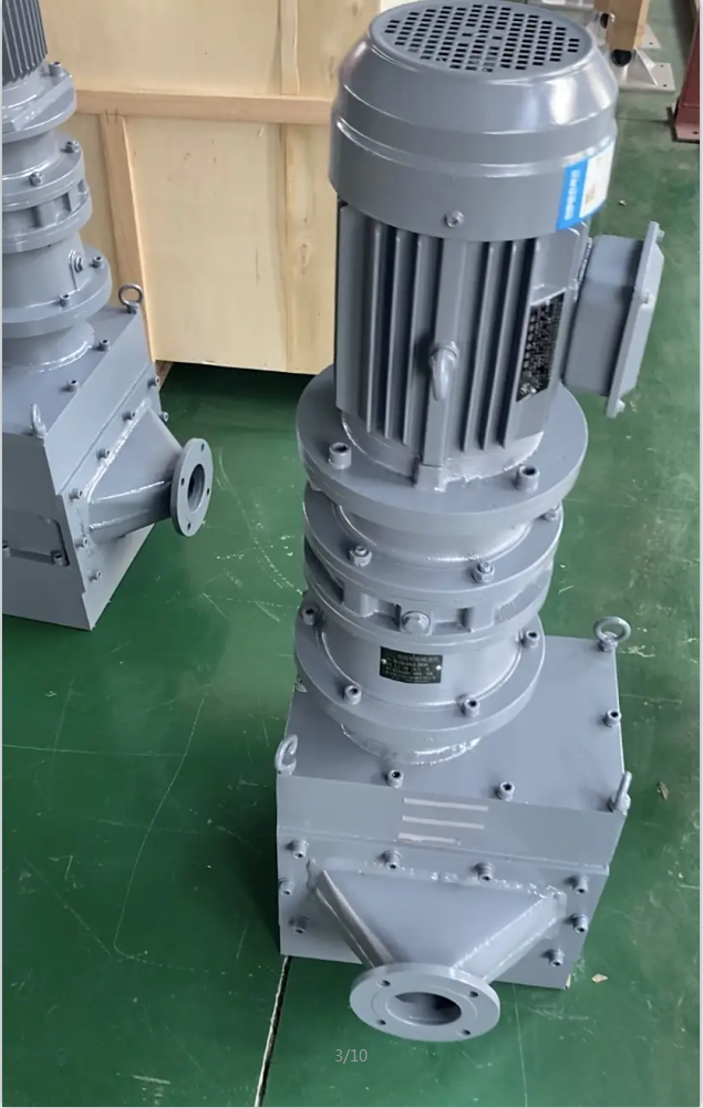 PG污泥切割机介绍04