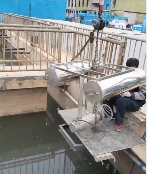 推流曝气机北京现场工作图片02