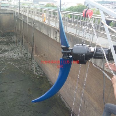 QJB5.5/4-2500/2-38潜水推流器CAD安装图